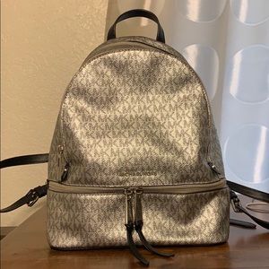 Michael Kors Rhea Backpack (metallic)